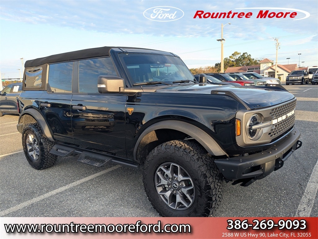 2024 Ford Bronco 4-Door Badlands's photo