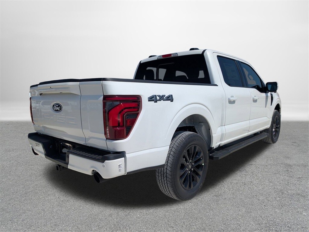 2025 Ford F-150 Lariat photo 3
