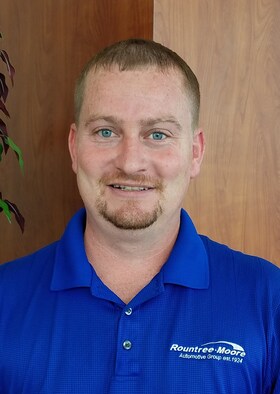 Staff member Shane Wilson from ID_968d4b32a5bc