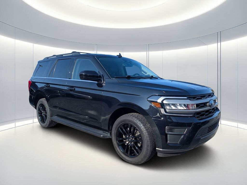 Used 2024 Ford Expedition XLT SUV