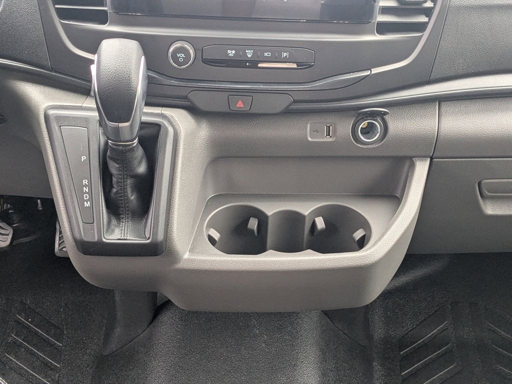 2025 Ford Transit Van Base - Photo 17