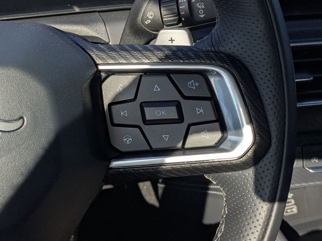 2025 Ford Mustang GT Premium Convertible - Photo 23