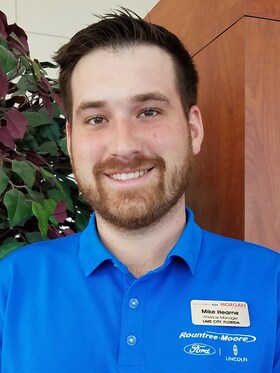 Staff member Mike Hearne from ID_9b3e74eca444