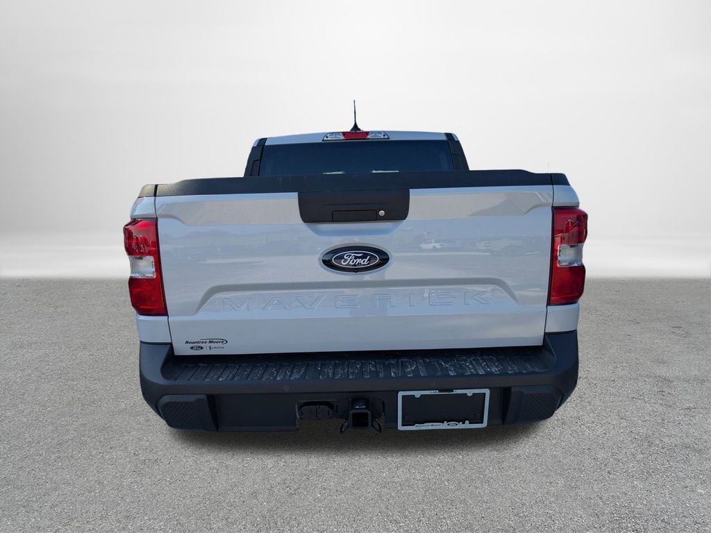 New 2025 Ford Maverick XL Truck