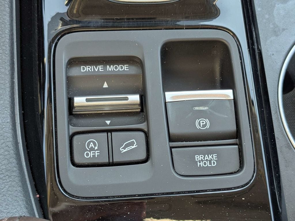 2023 Honda Pilot Elite - Photo 25