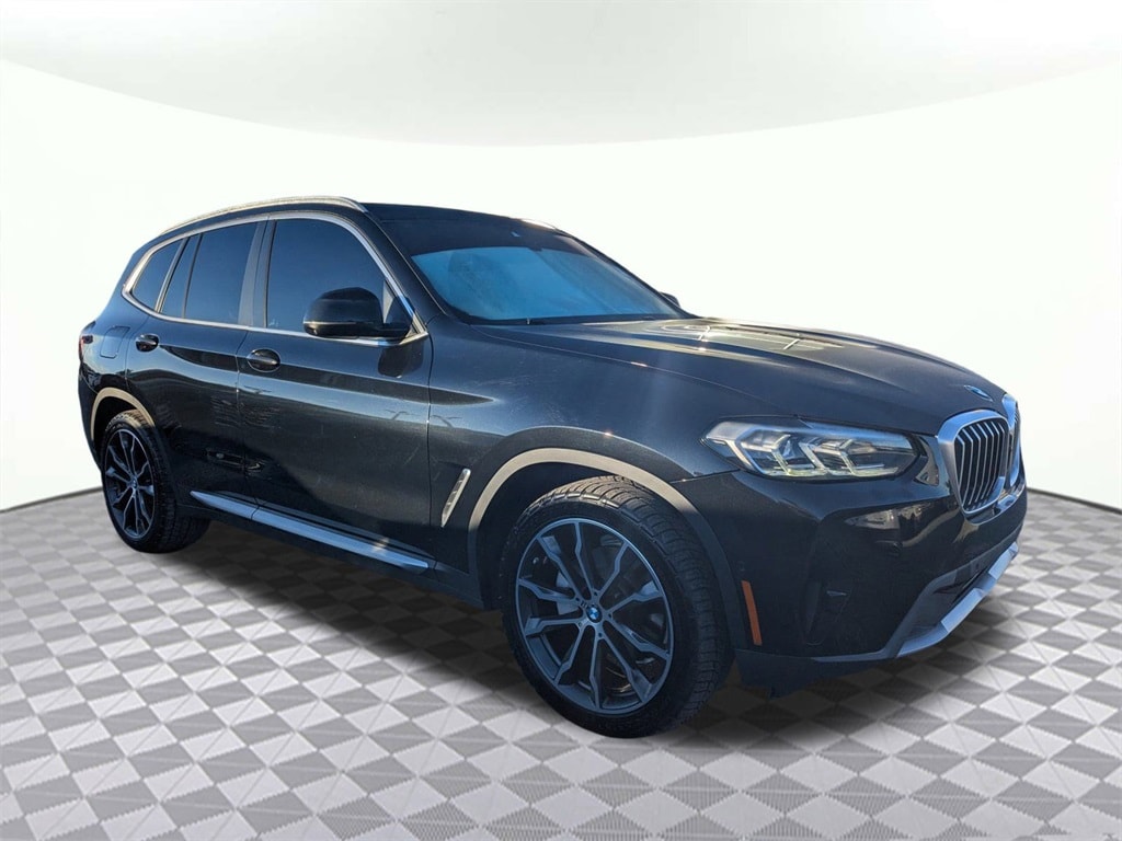 2023 BMW X3 30i's photo