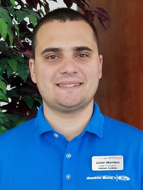 Staff member Julian Montero from ID_a834bfa5a041