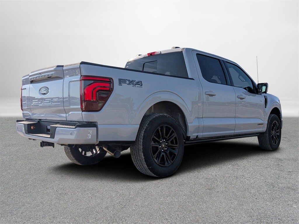 2025 Ford F-150 Platinum photo 3