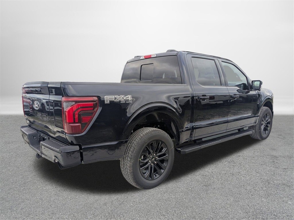 2025 Ford F-150 Lariat photo 3