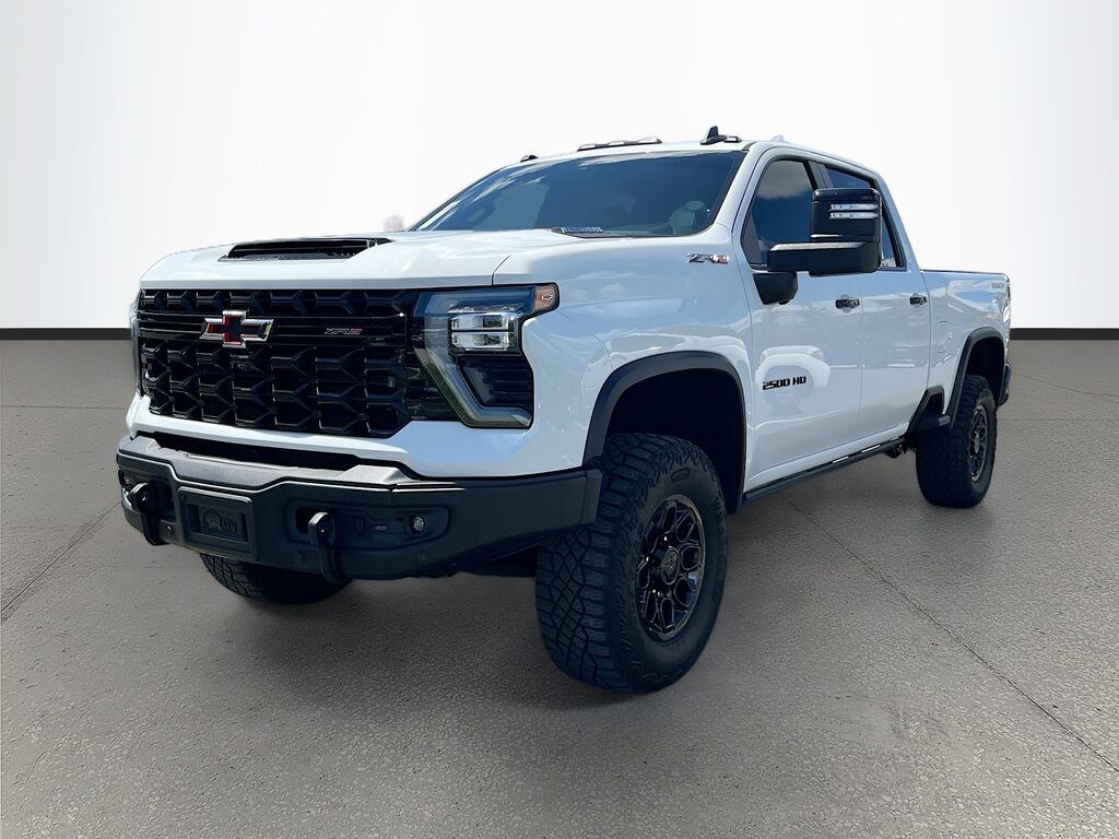Used 2025 Chevrolet Silverado 2500 HD ZR2 Truck Crew Cab