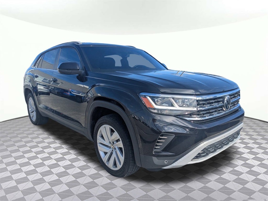 Used 2022 Volkswagen Atlas Cross Sport 2.0T SE w/Technology SUV