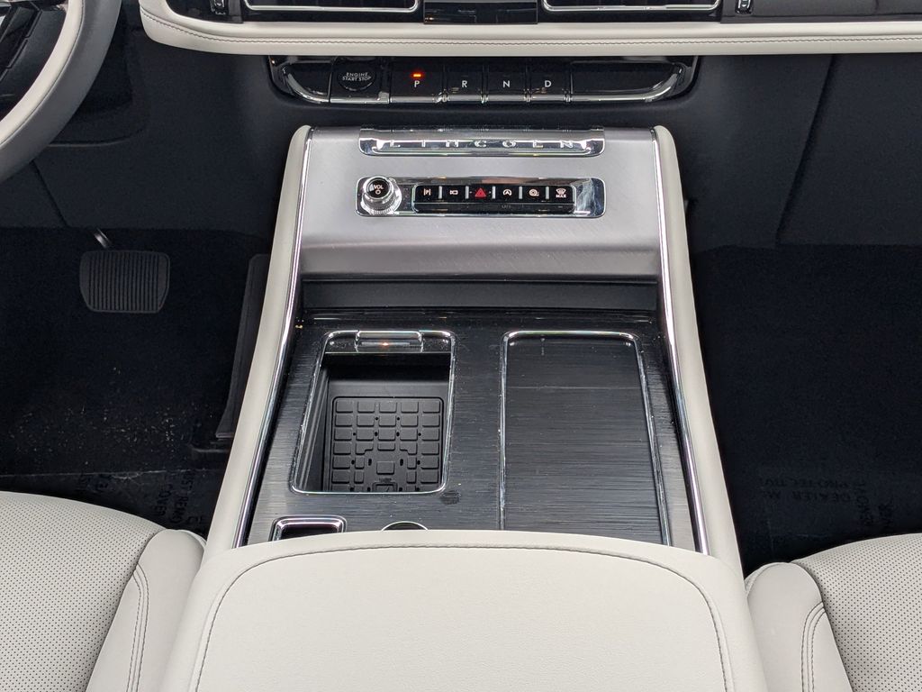2026 Lincoln Aviator Premiere - Photo 17
