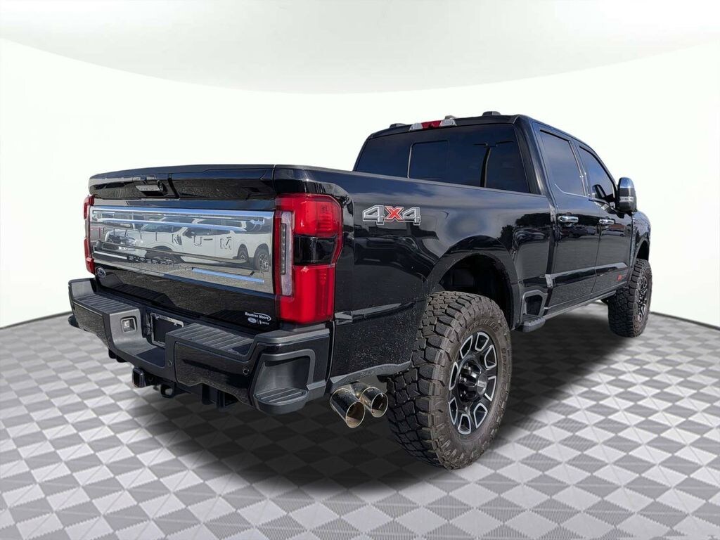 Used 2024 Ford F-250SD Platinum Truck