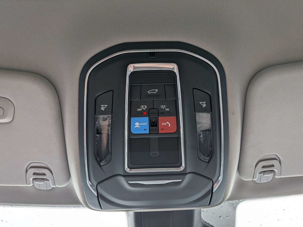 2022 Jeep Wagoneer Series III - Photo 22