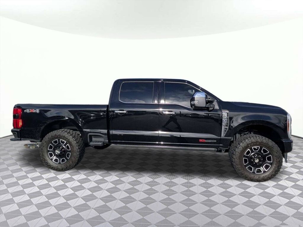 Used 2024 Ford F-250SD Platinum Truck