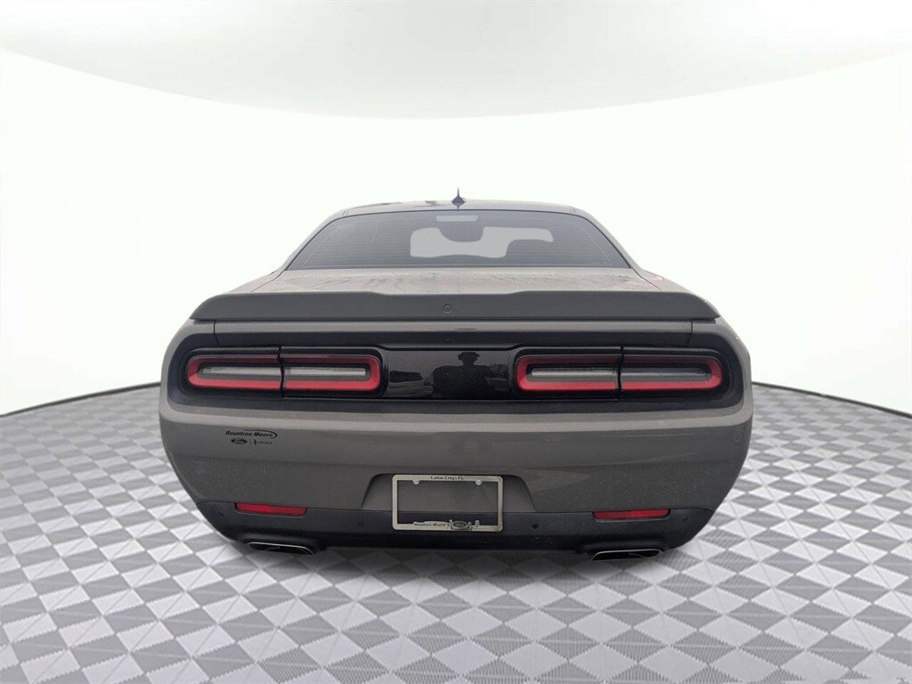 Used 2018 Dodge Challenger R/T Coupe