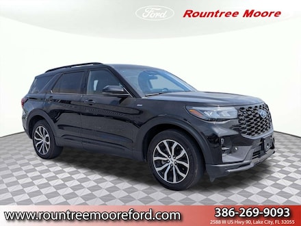 2025 Ford Explorer ST-Line SUV