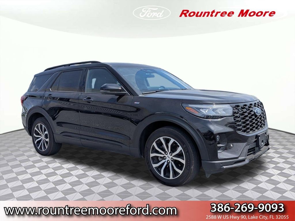 Used 2025 Ford Explorer ST-Line SUV