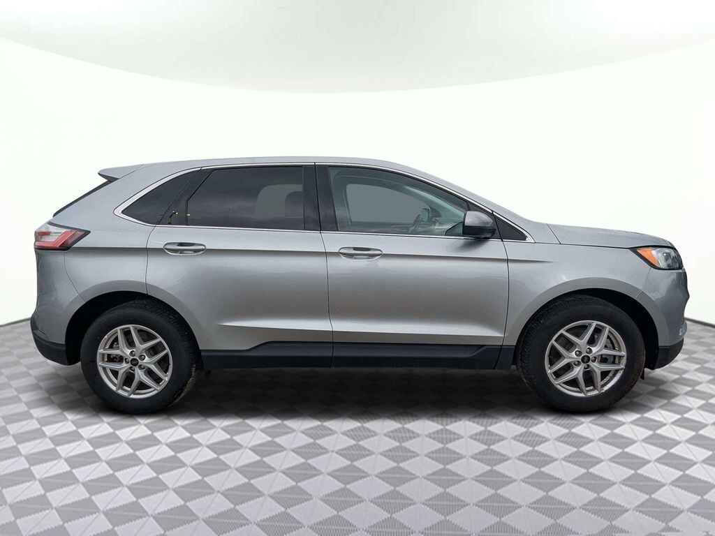 Used 2023 Ford Edge SEL SUV