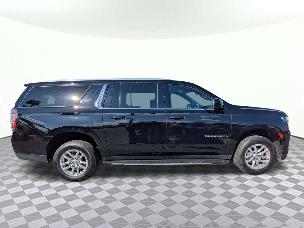 Used 2023 Chevrolet Suburban LT SUV