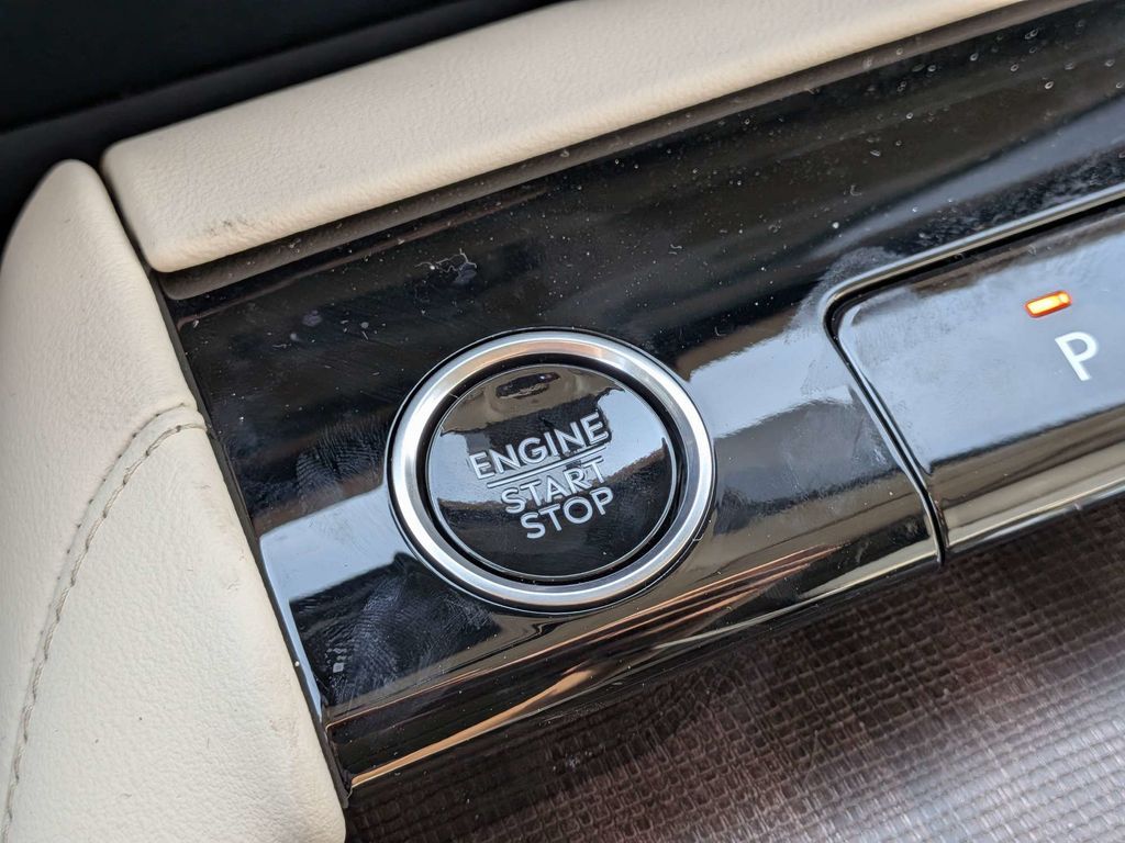 2027 Lincoln Navigator Reserve - Photo 31