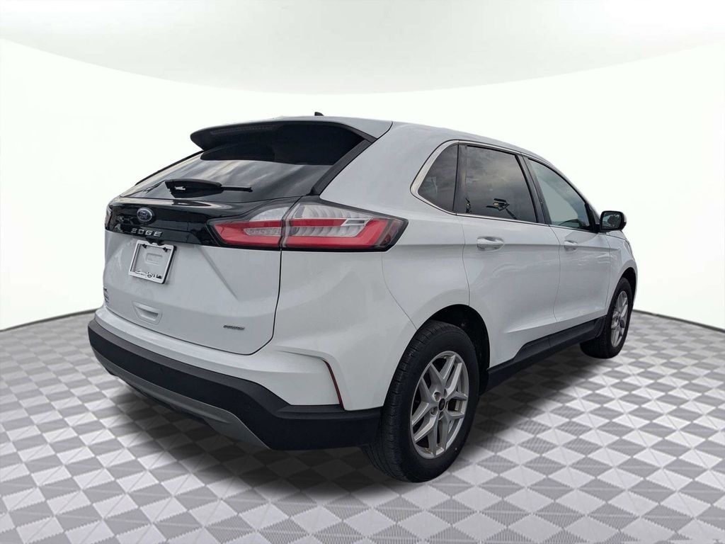 Used 2024 Ford Edge SEL SUV