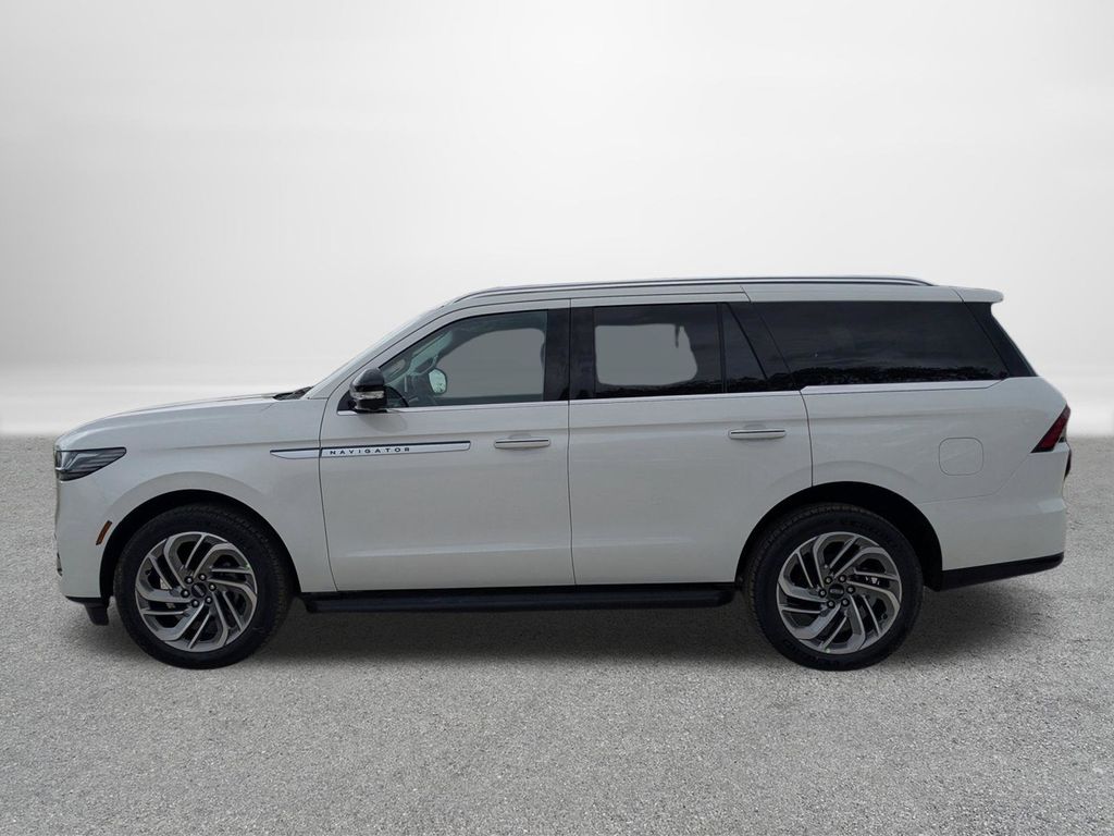 2026 Lincoln Navigator Premiere - Photo 6