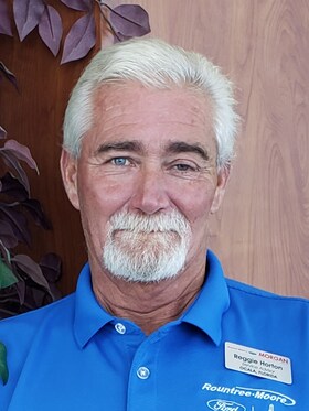 Staff member Reggie Horton from ID_ef534281a372
