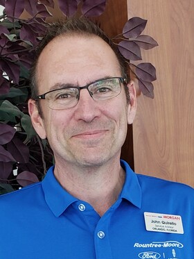 Staff member John Quirello from ID_ef534281a372