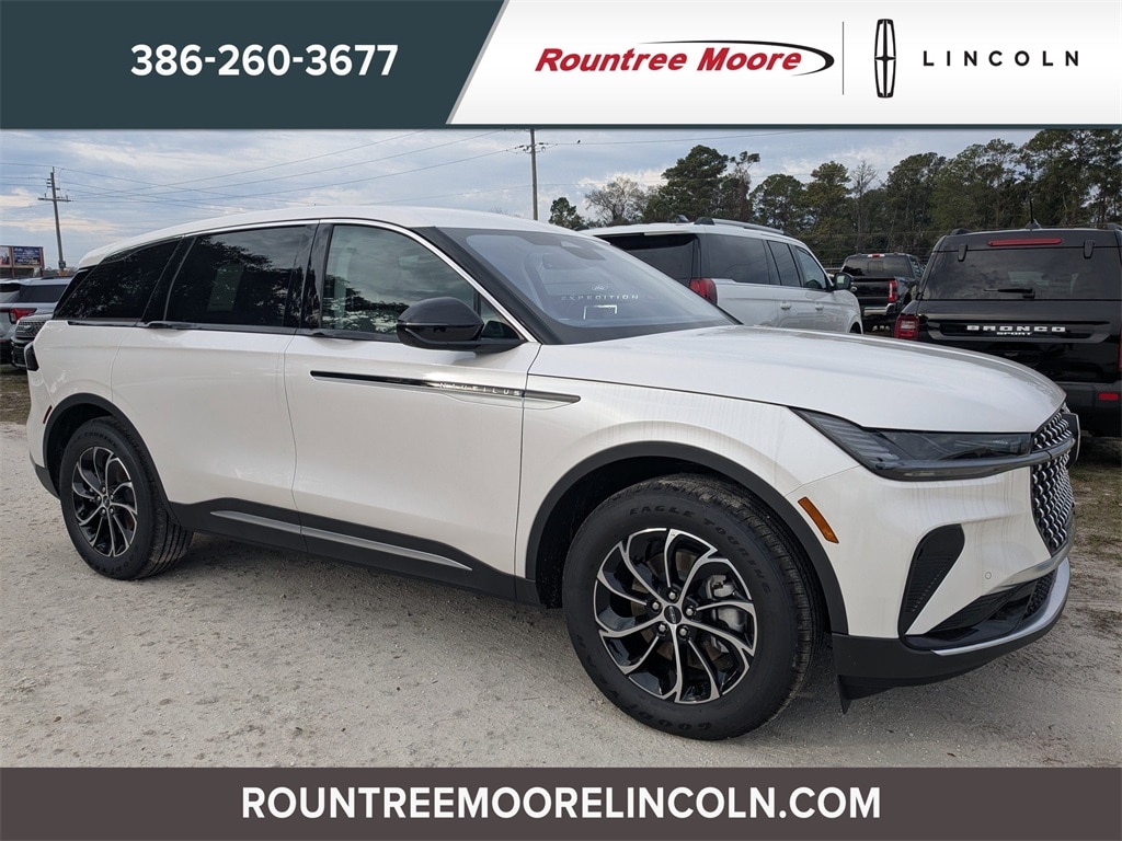 2026 Lincoln Nautilus Reserve's photo