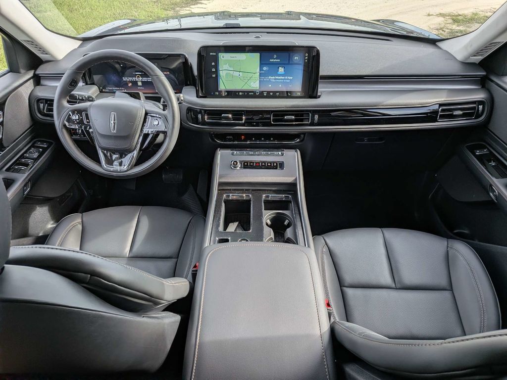 2026 Lincoln Aviator Premiere - Photo 14