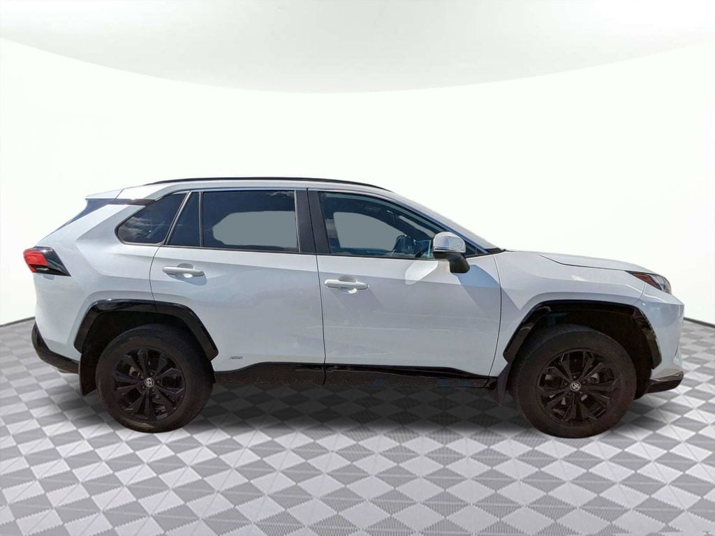 Used 2024 Toyota RAV4 Hybrid SE SUV