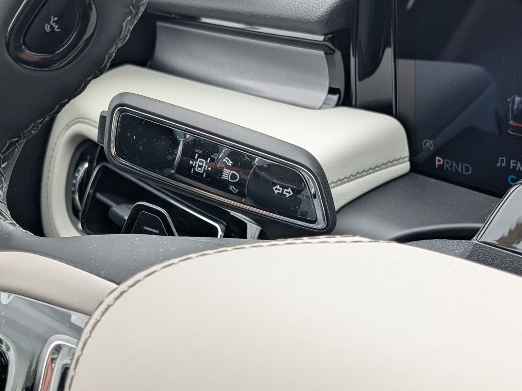 2026 Lincoln Aviator Premiere - Photo 24