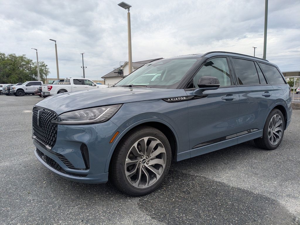 2026 Lincoln Aviator Premiere - Photo 7