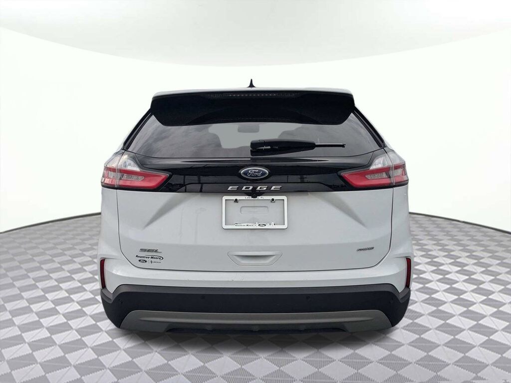 Used 2024 Ford Edge SEL SUV