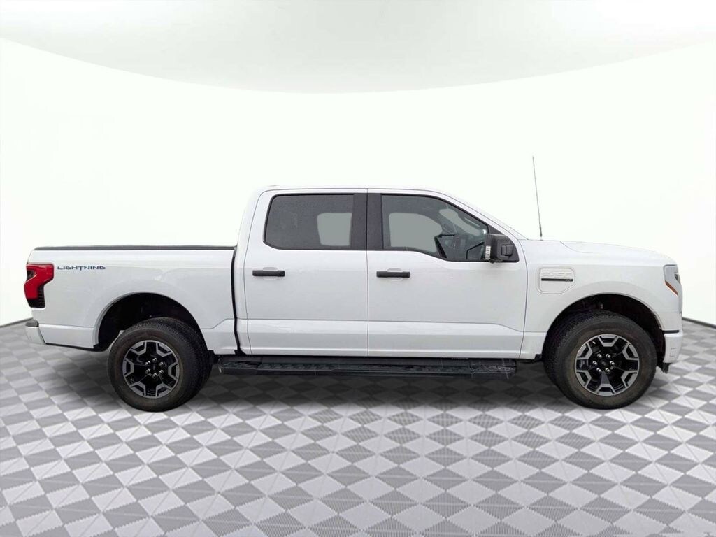 Used 2023 Ford F-150 Lightning XLT Truck