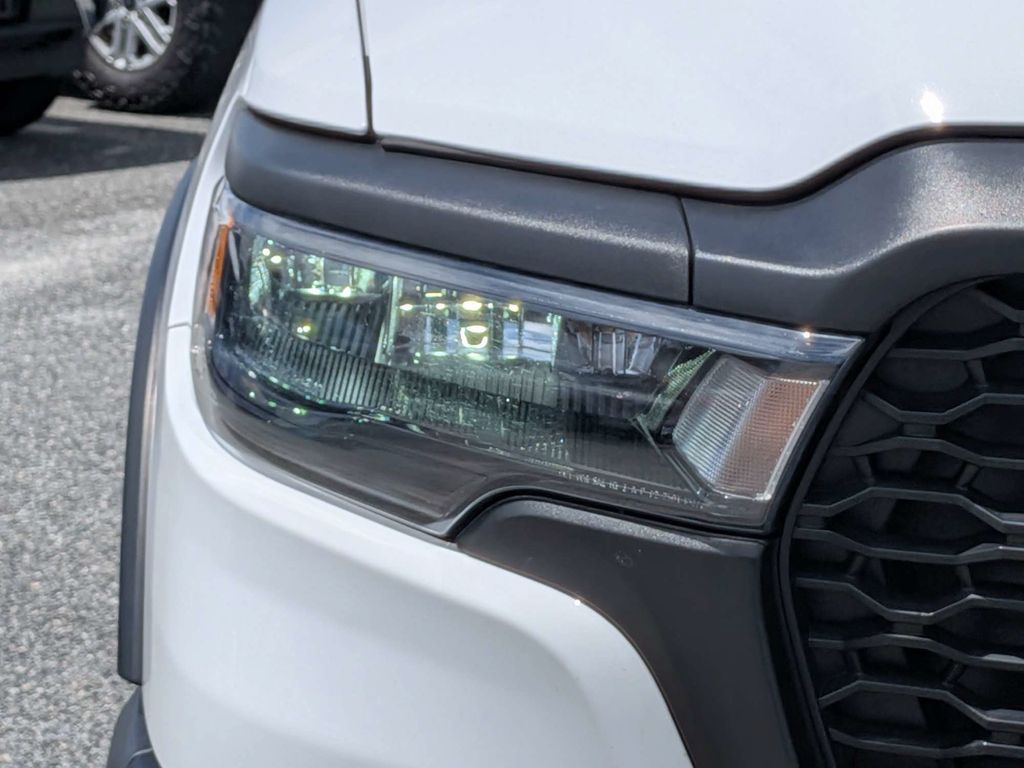2025 RAM Ram 1500 Pickup Rebel - Photo 9
