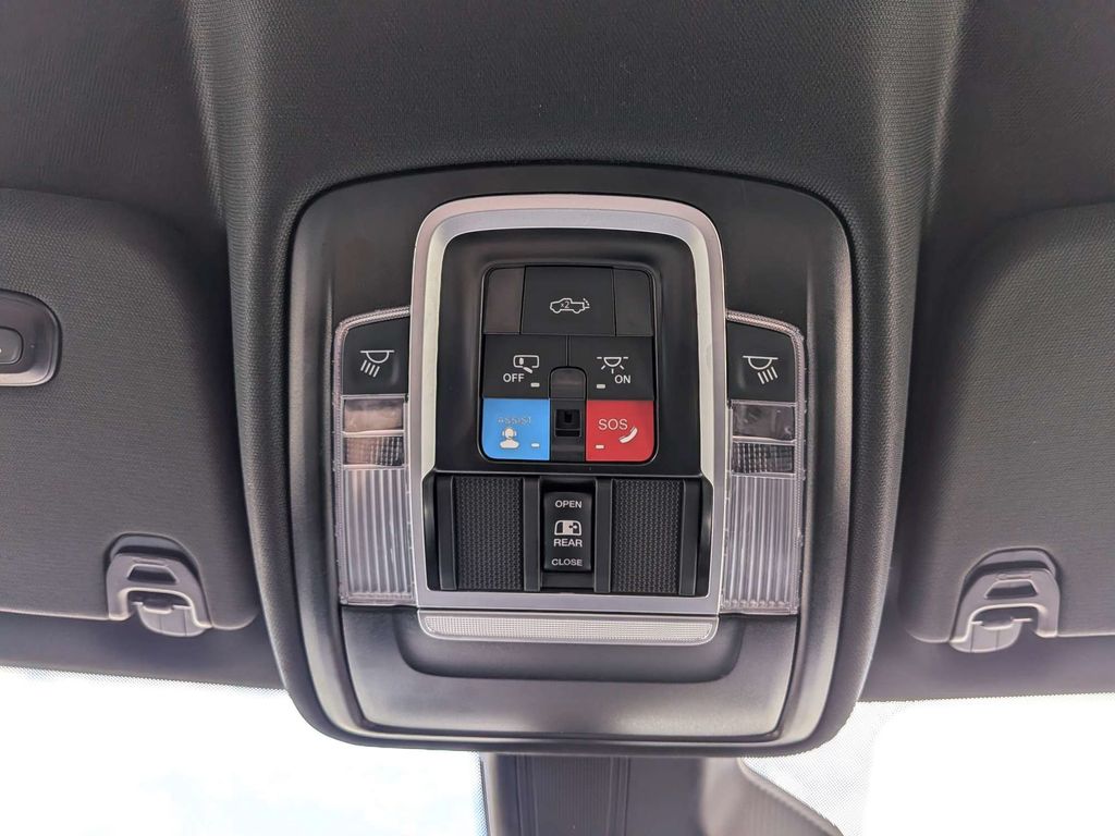 2025 RAM Ram 1500 Pickup Rebel - Photo 28