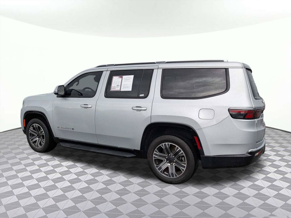 2022 Jeep Wagoneer Series III - Photo 5