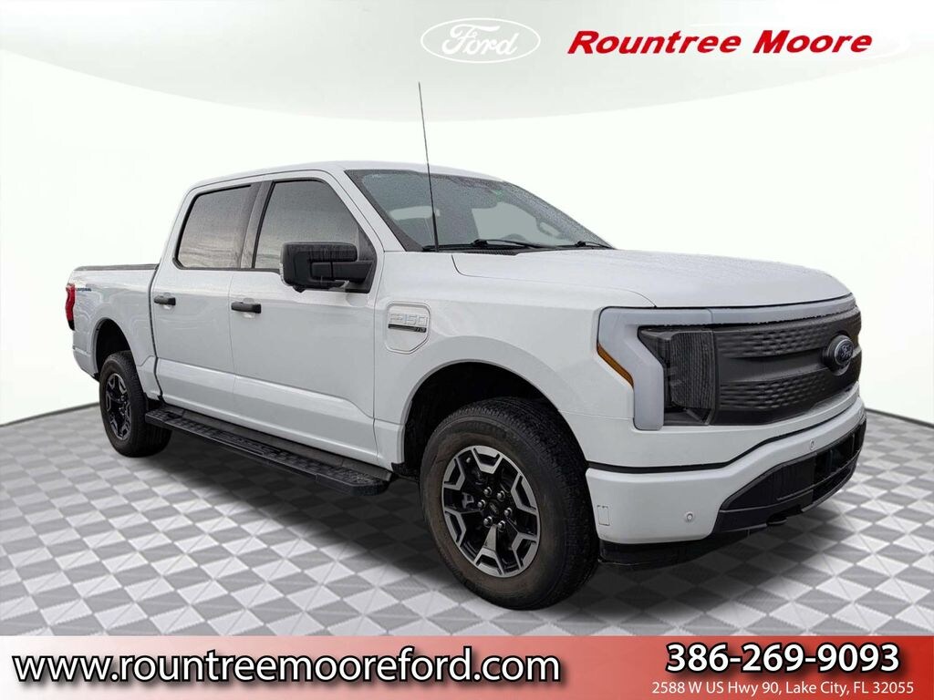 Used 2023 Ford F-150 Lightning XLT Truck