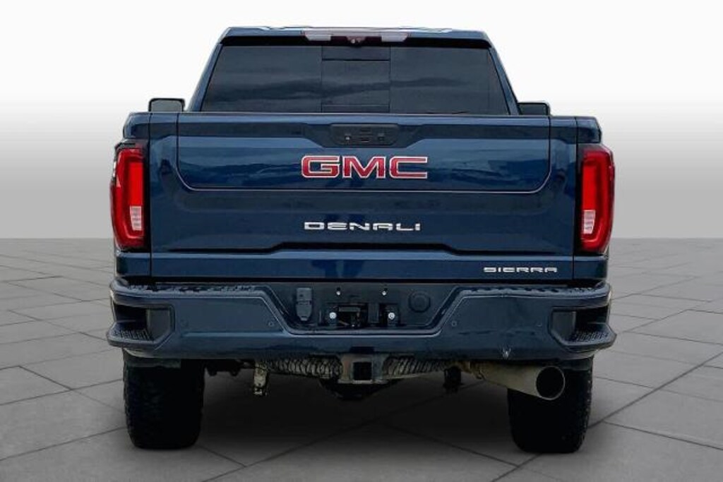 Used 2020 GMC Sierra 2500HD Denali Crew Cab Short Bed Truck