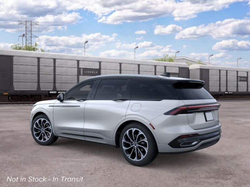 New 2026 Lincoln Nautilus
