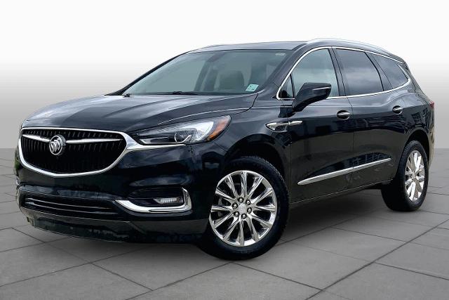 2019 Buick Enclave Essence's photo