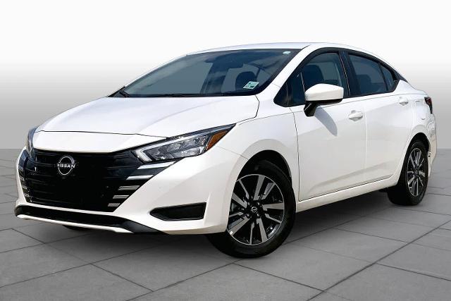 2025 Nissan Versa 1.6 SV CVT's photo