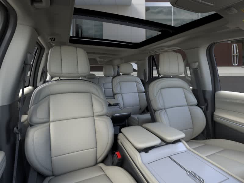 2026 Lincoln Navigator Reserve L - Photo 10