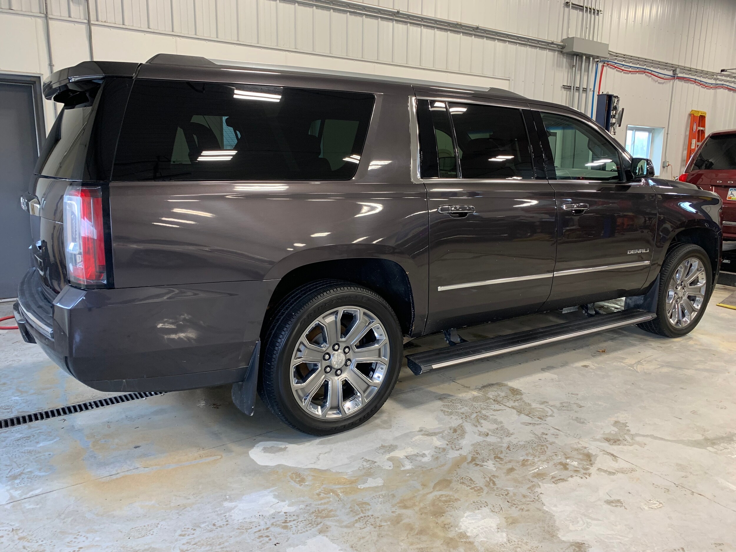 2015 Gmc Yukon XL 1500 Denali photo 2