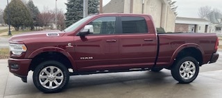 Used 2019 RAM Ram 2500 Pickup Laramie with VIN 3C6UR5FL6KG537855 for sale in Grundy Center, IA