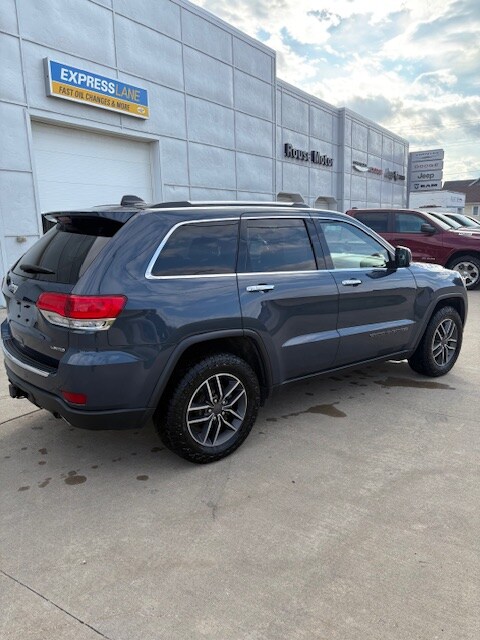2019 Jeep Grand Cherokee Limited photo 3