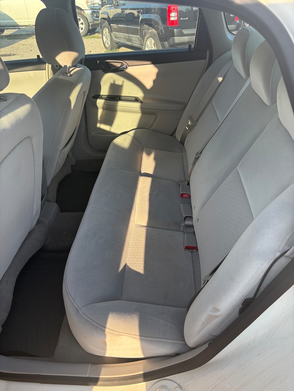 Used 2009 Chevrolet Impala LT w/3.5L Sedan