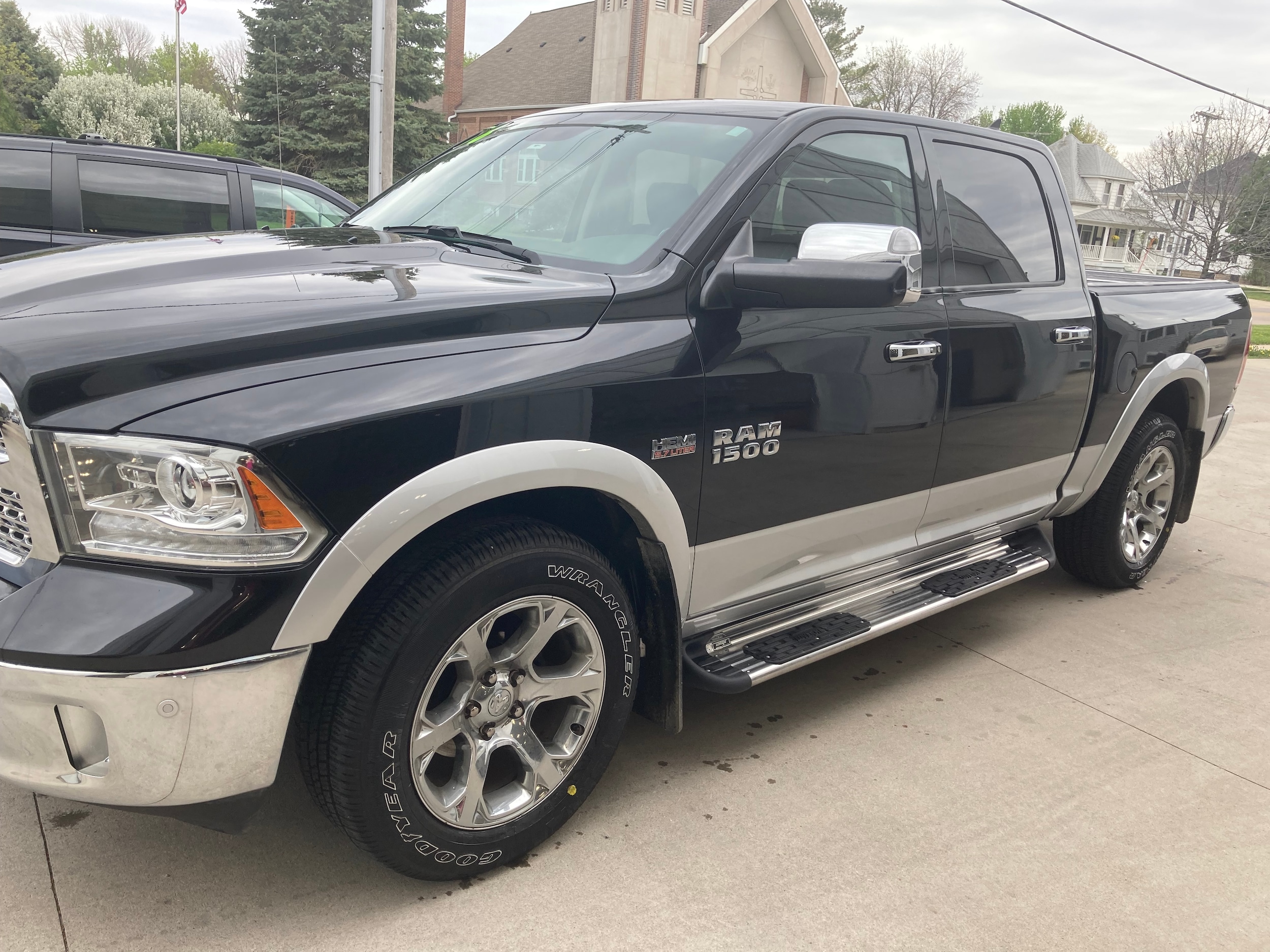 Used 2016 RAM Ram 1500 Pickup Laramie with VIN 1C6RR7NT2GS379873 for sale in Grundy Center, IA